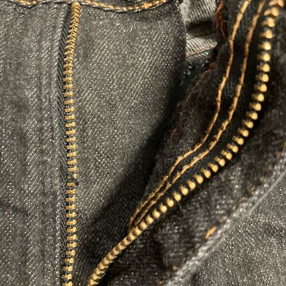 MOMENTO, Women’s Capri Jeans, Size 14, dark Wash,Inseam 23.5”, zipper on ankles - Picture 8 of 12